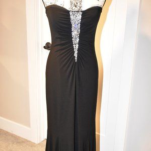 ONYX NITE BY WENDYE CHAITIN EVENING GOWN